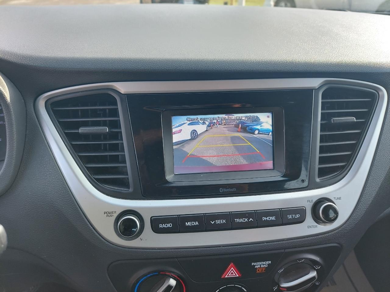 Hyundai Accent SE 4-Door 6A 2021