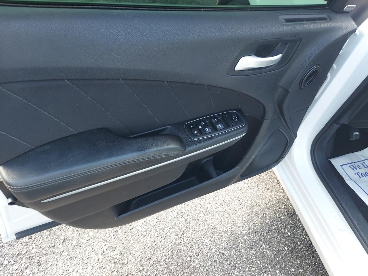 Dodge Charger SXT AWD 2021