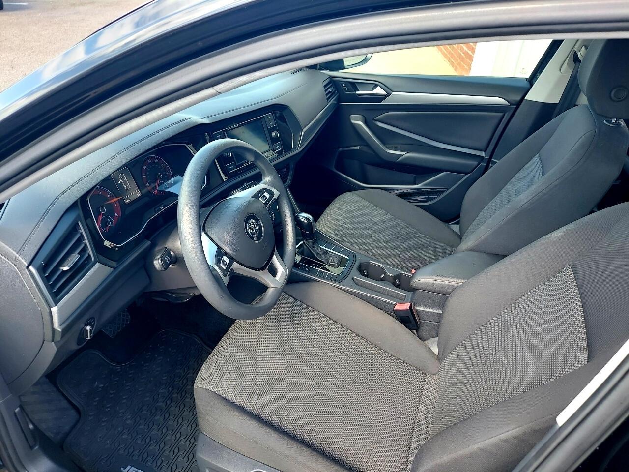 Volkswagen Jetta 1.4T R-Line 8A 2021
