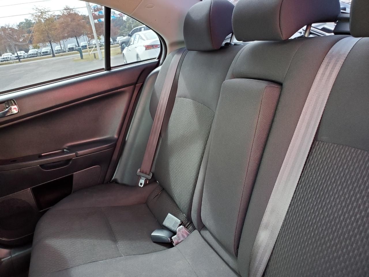 Mitsubishi Lancer ES 5M 2016