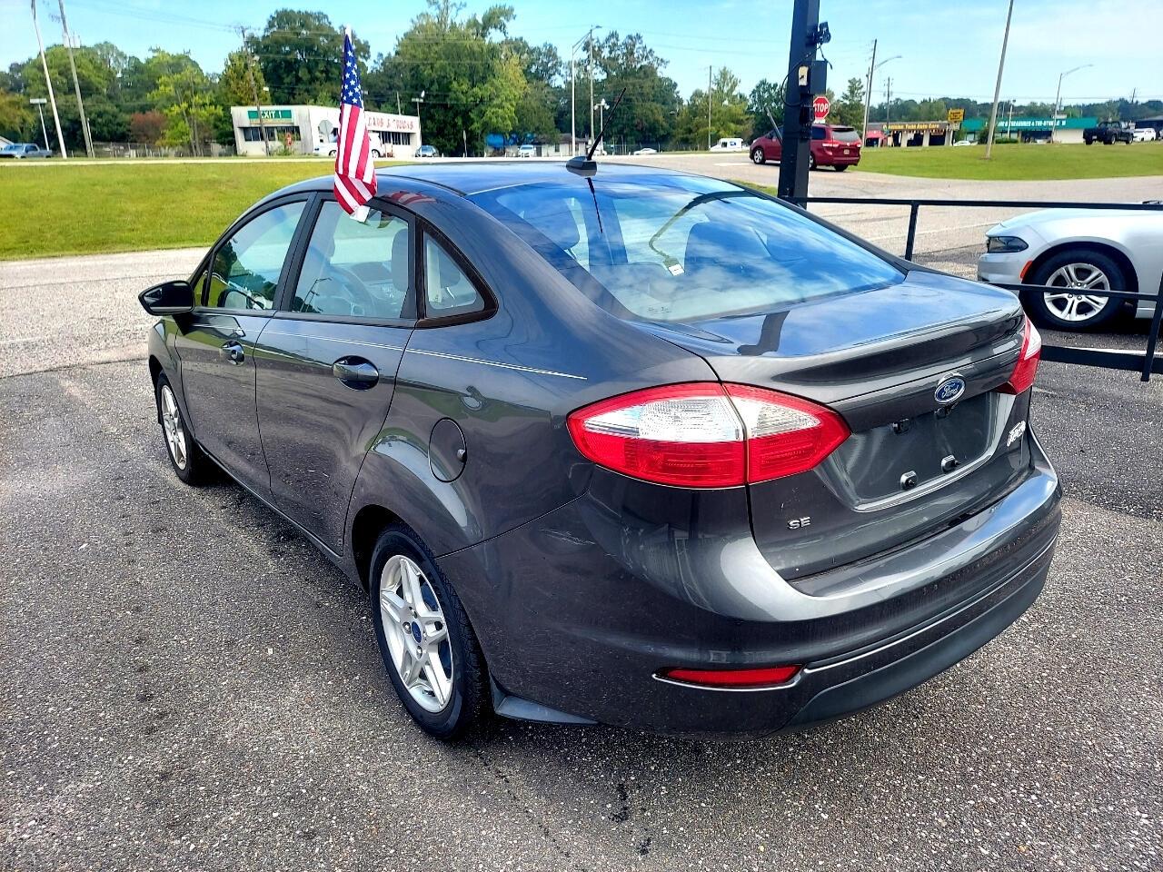 Ford Fiesta SE Sedan 2019