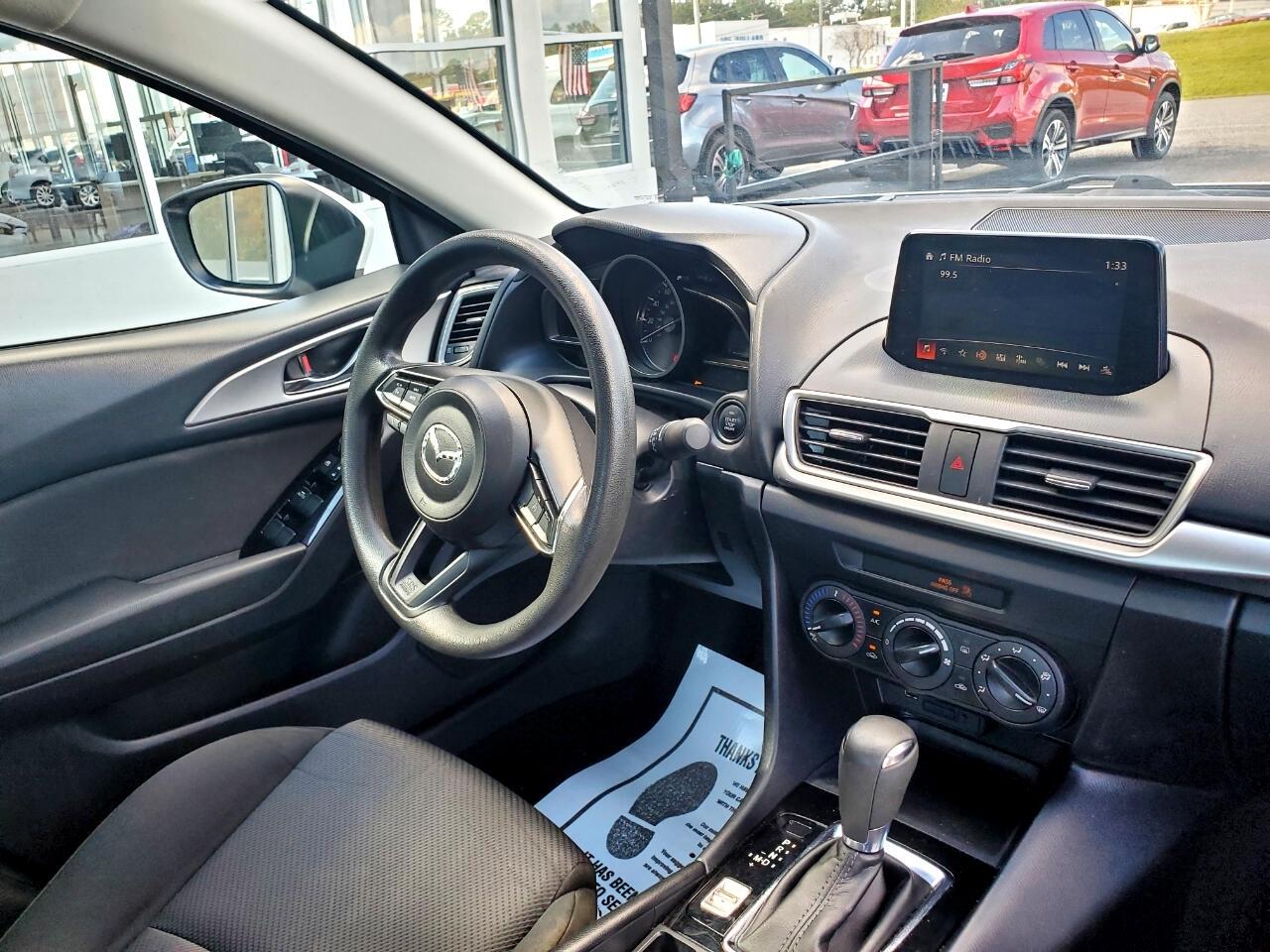 Mazda MAZDA3 i Sport AT 4-Door 2017
