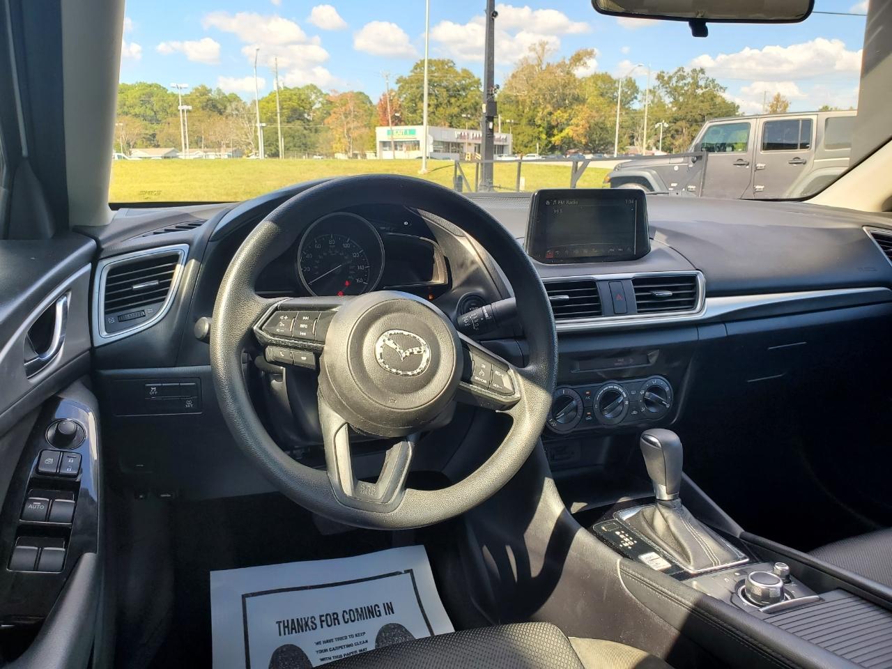 Mazda MAZDA3 i Sport AT 4-Door 2017