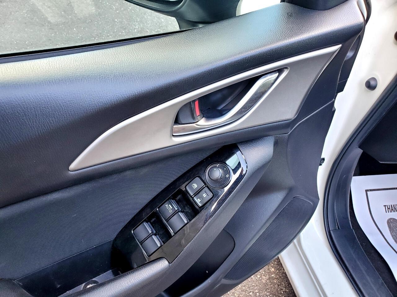 Mazda MAZDA3 i Sport AT 4-Door 2017