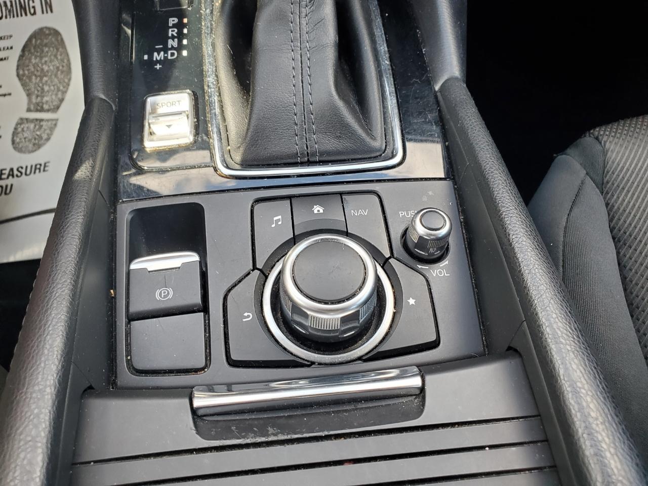 Mazda MAZDA3 i Sport AT 4-Door 2017