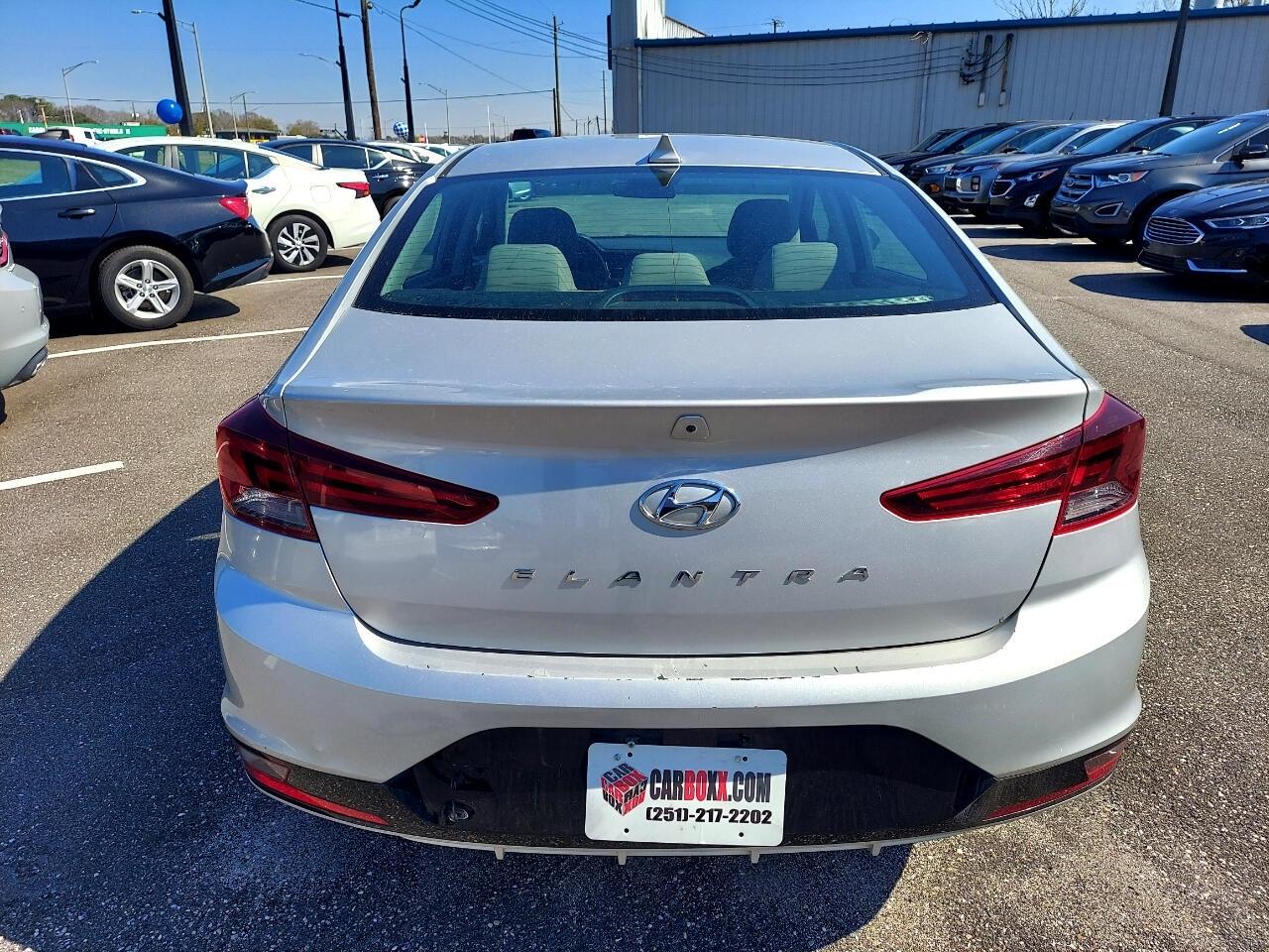 Hyundai Elantra Limited 2020