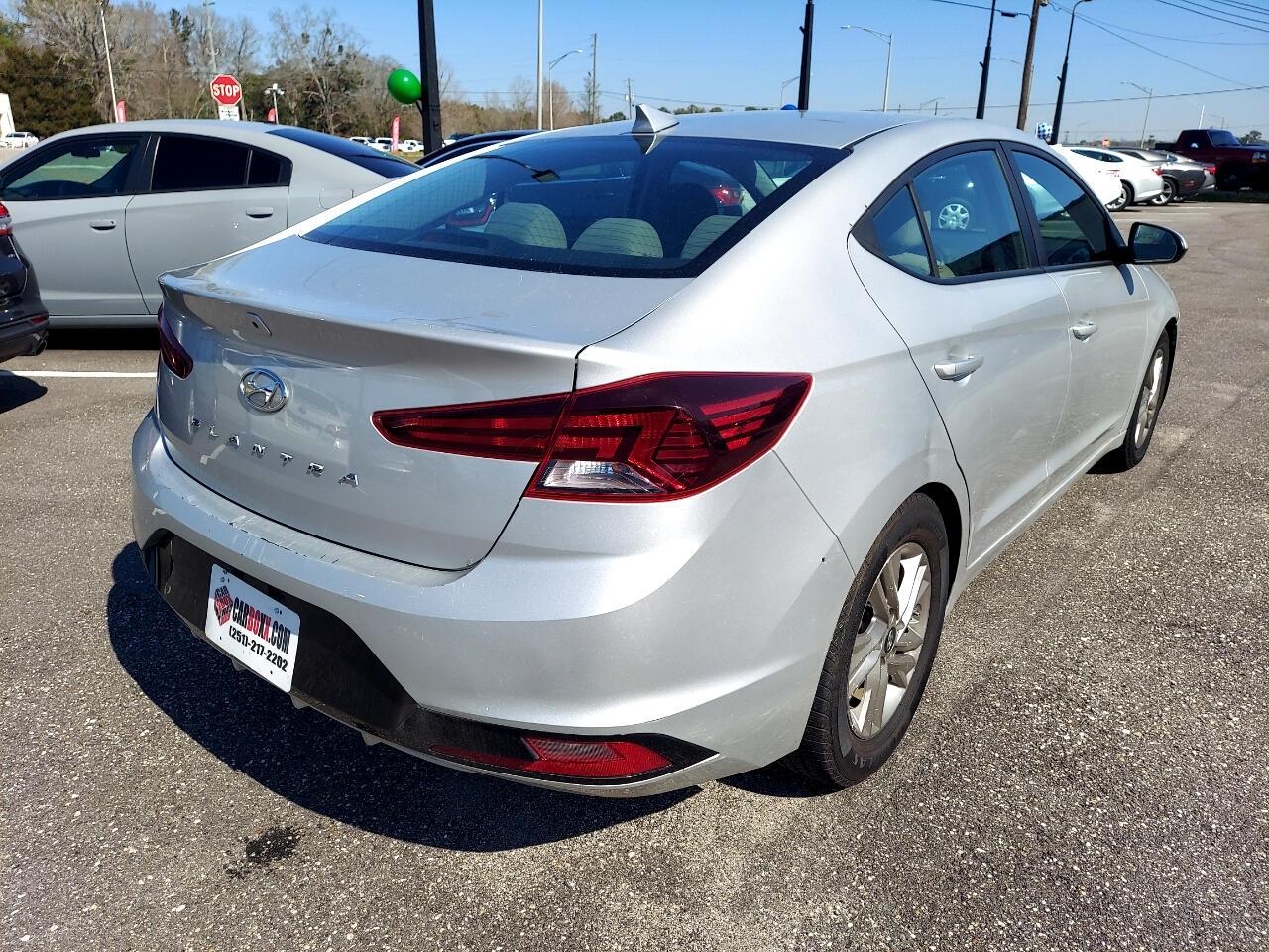 Hyundai Elantra Limited 2020