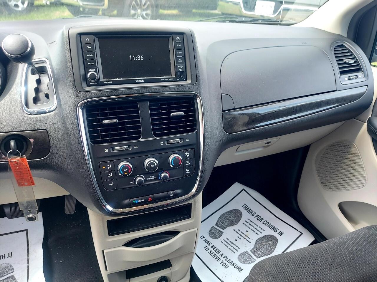 Dodge Grand Caravan SE 2017