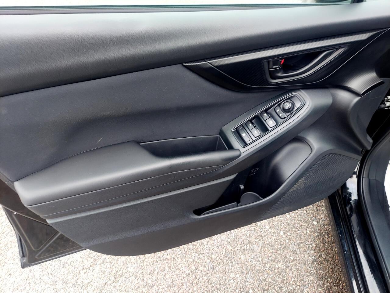 Subaru Impreza 2.0i CVT 5-Door 2017