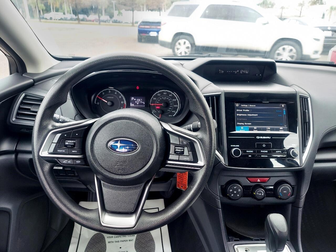 Subaru Impreza 2.0i CVT 5-Door 2017