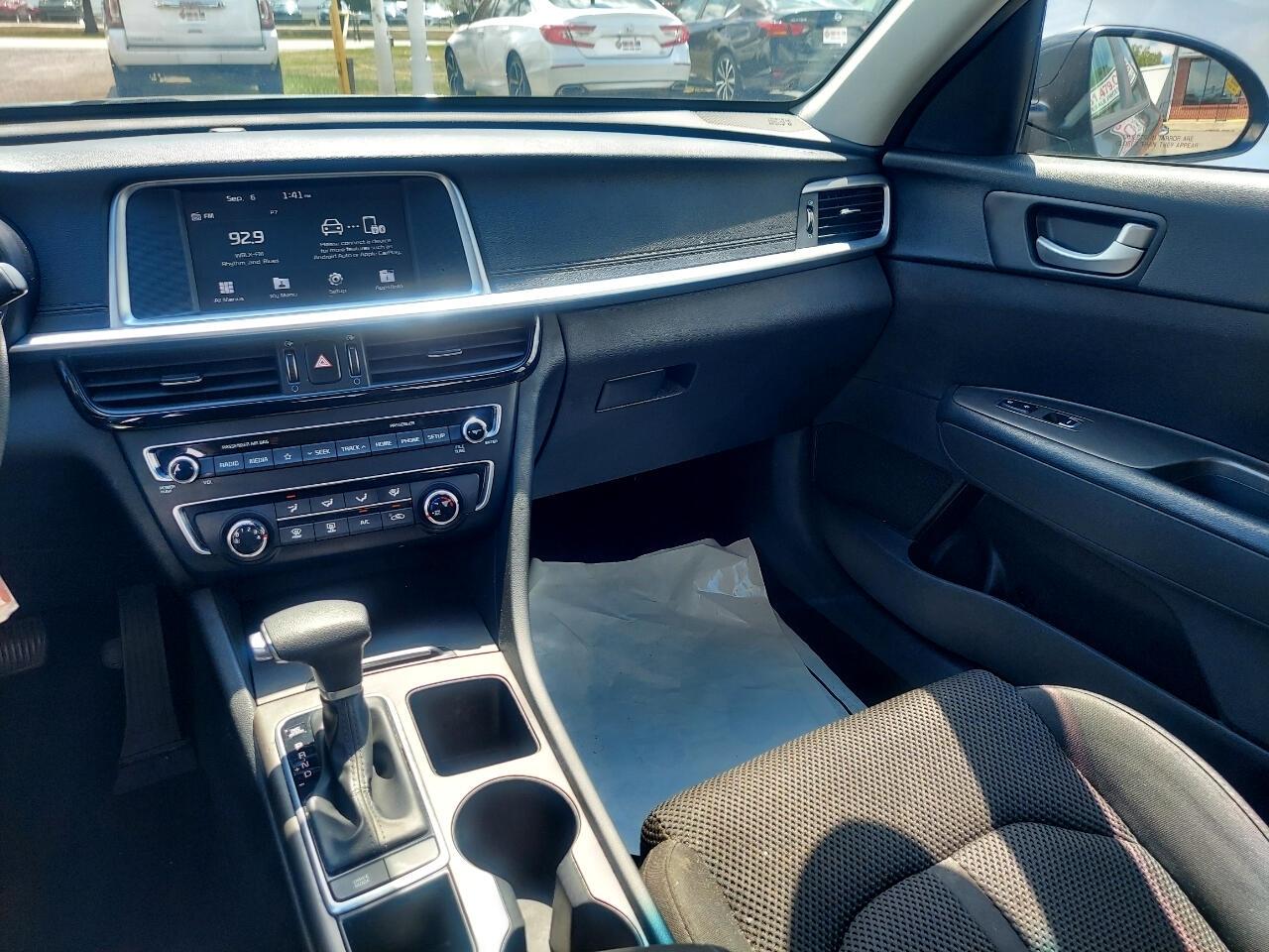 Kia Optima LX 2020
