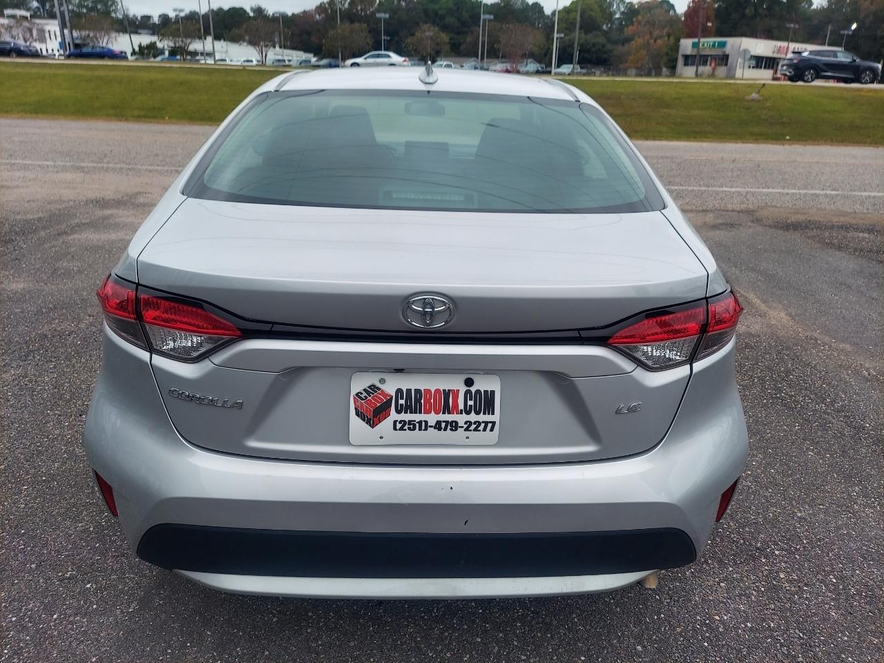 Toyota Corolla LE 2021
