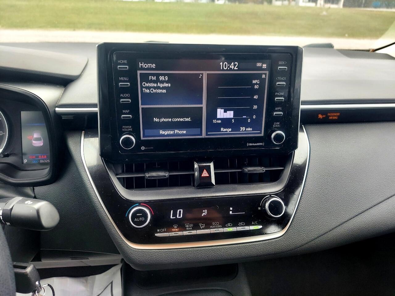 Toyota Corolla LE 2021