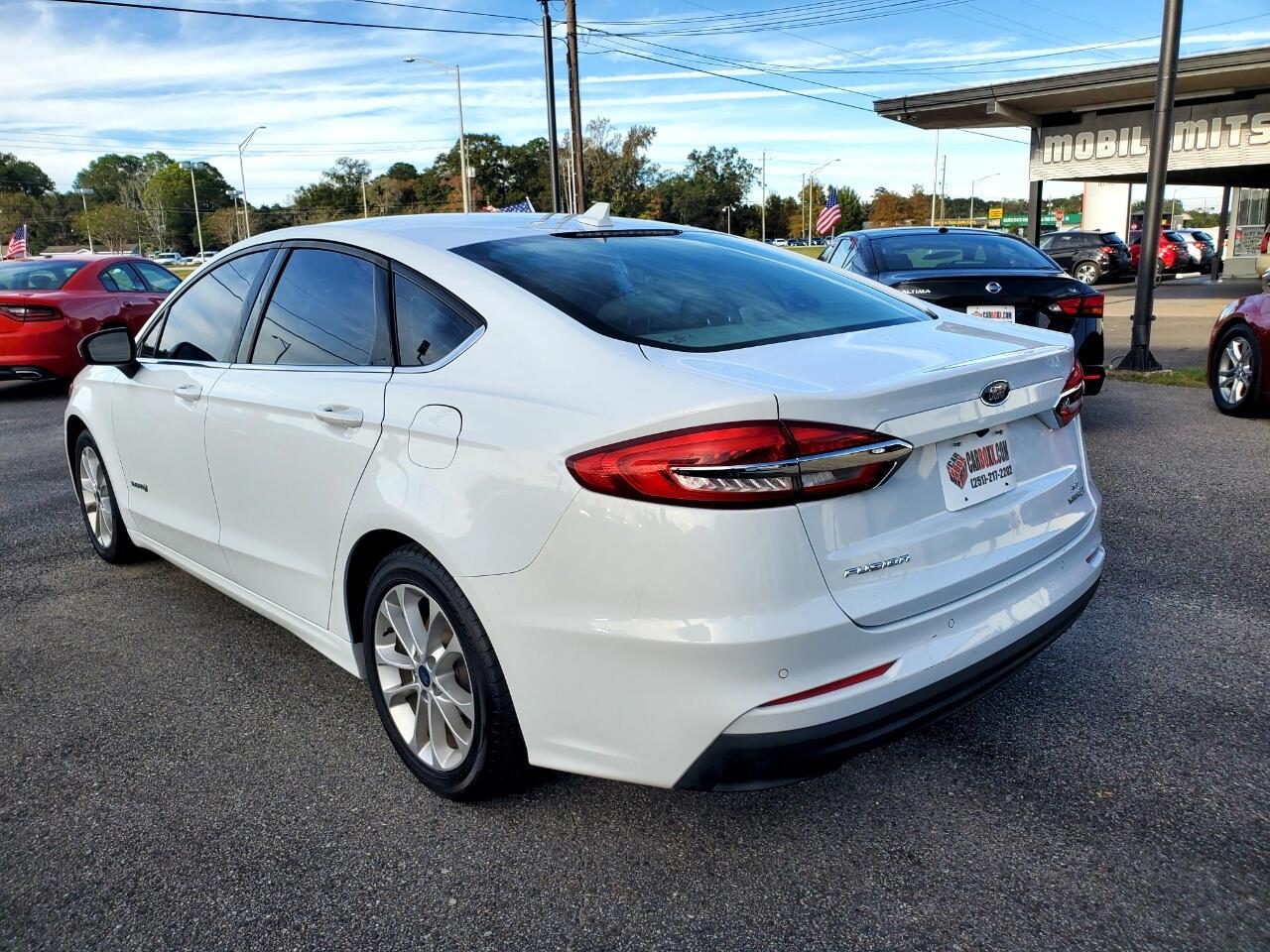 Ford Fusion Hybrid SE 2019