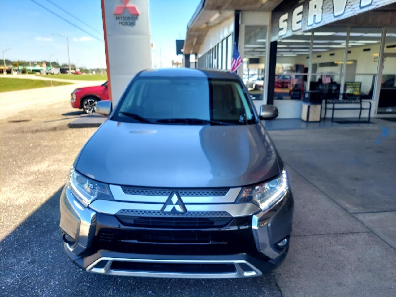 Mitsubishi Outlander SEL 2WD 2019