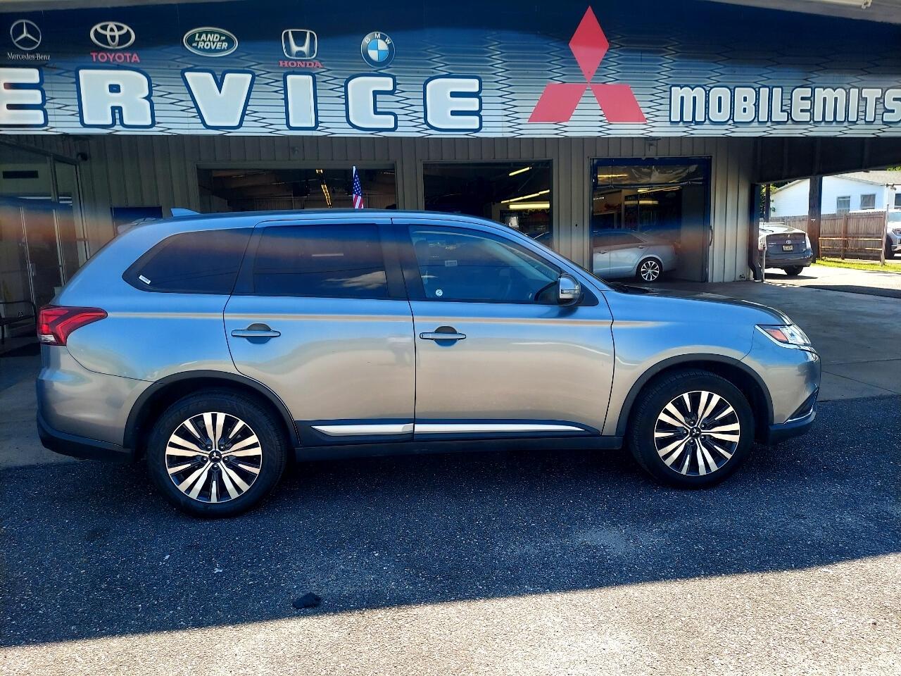 Mitsubishi Outlander SEL 2WD 2019