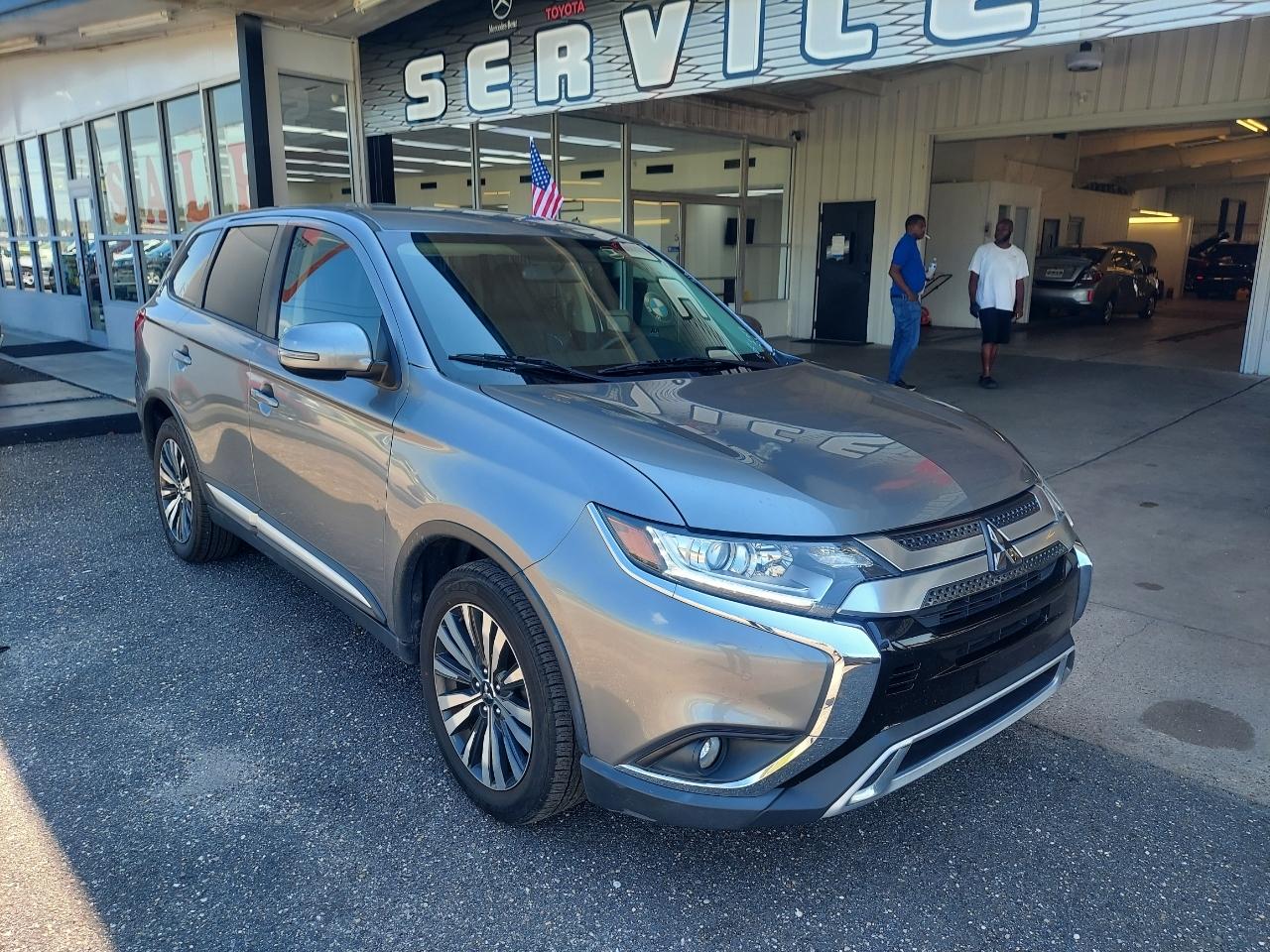 Mitsubishi Outlander SEL 2WD 2019