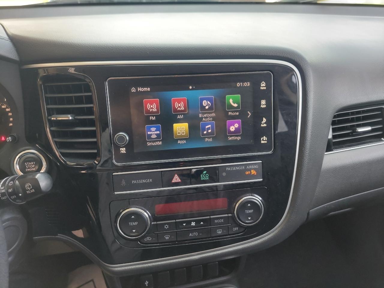 Mitsubishi Outlander SEL 2WD 2019
