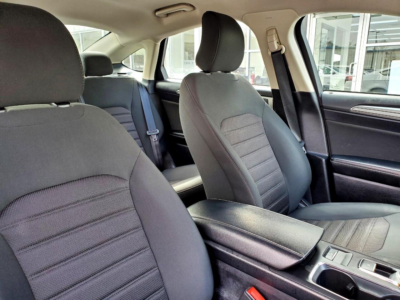 Ford Fusion SE 2019
