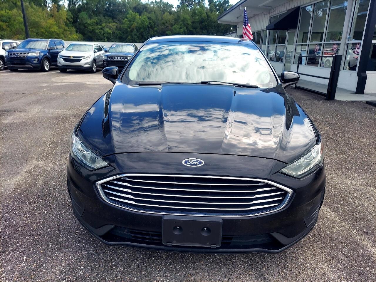 Ford Fusion SE 2020