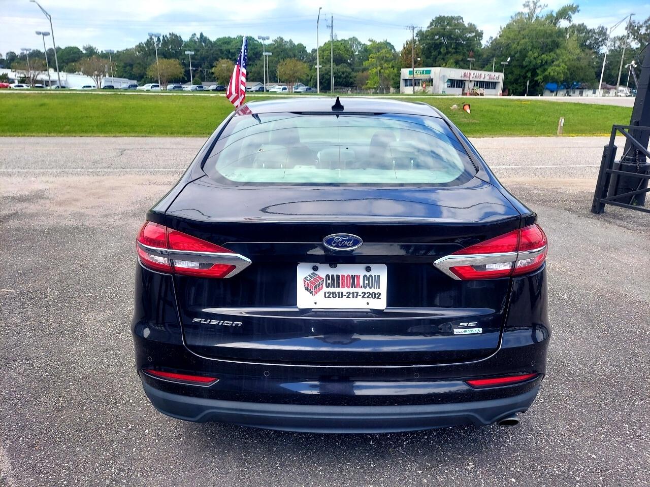 Ford Fusion SE 2020