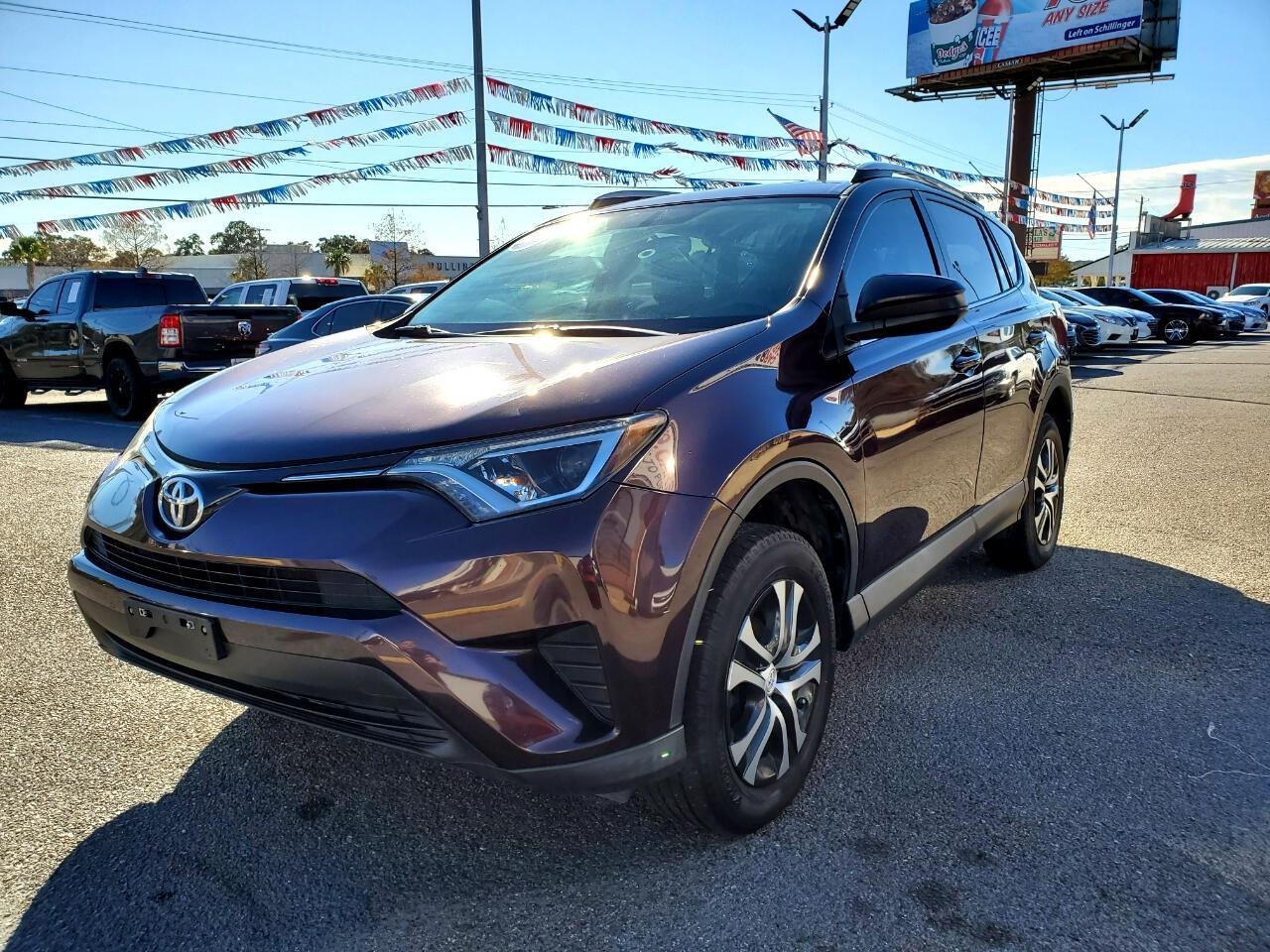 Toyota RAV4 LE FWD 2016