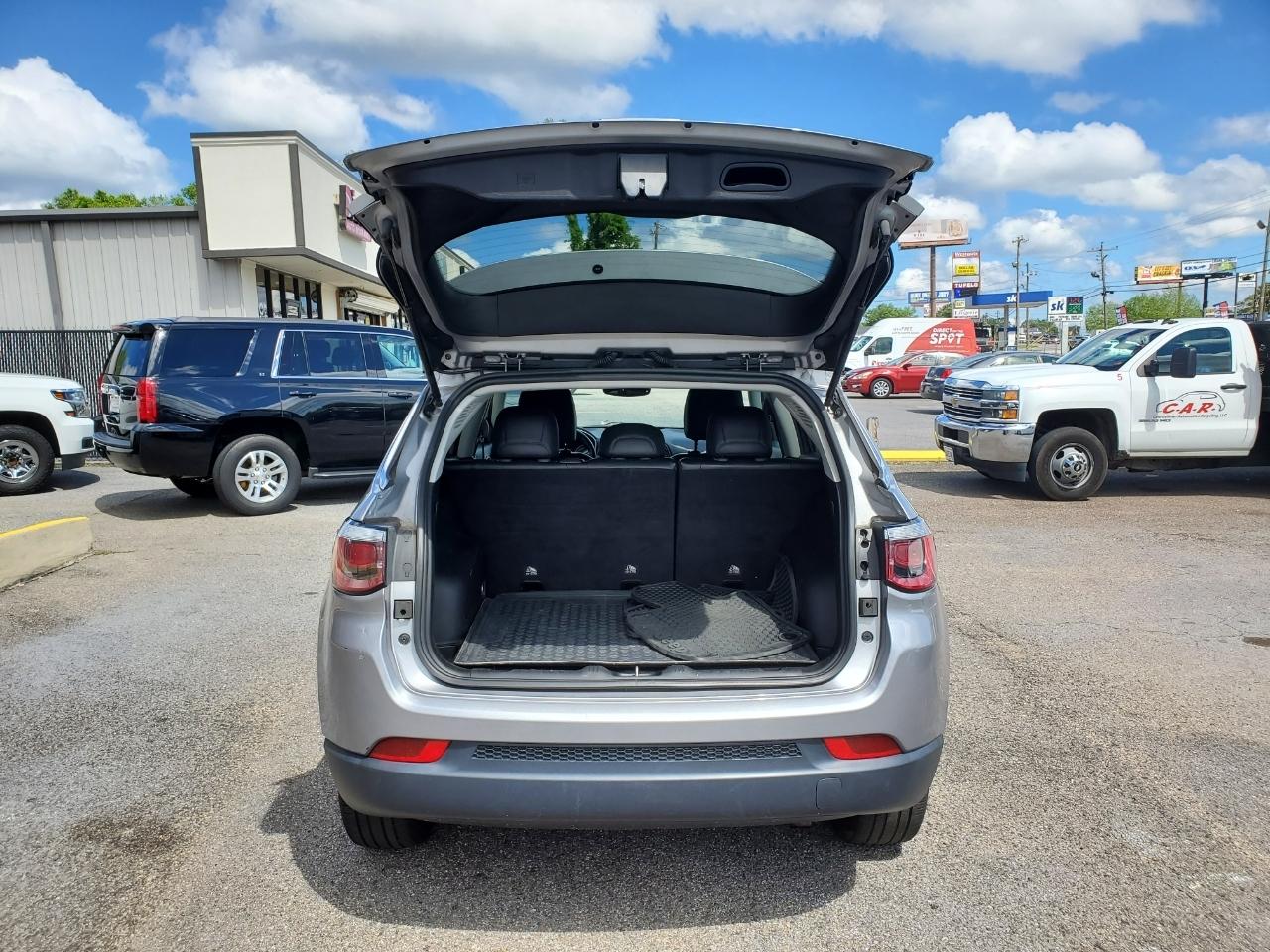 Jeep Compass Latitude FWD 2018
