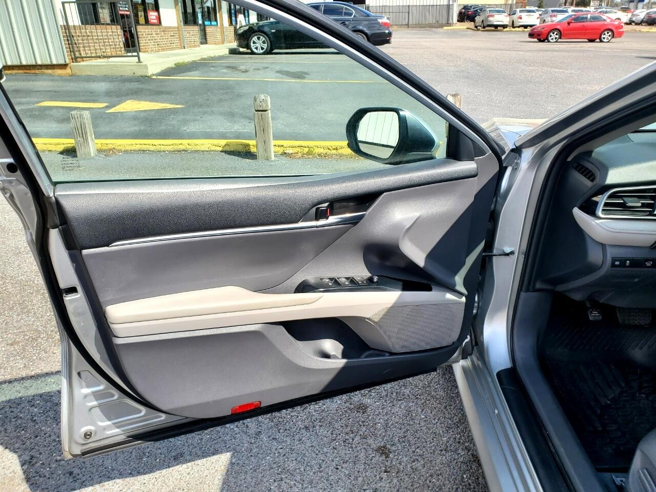 Toyota Camry LE 2020