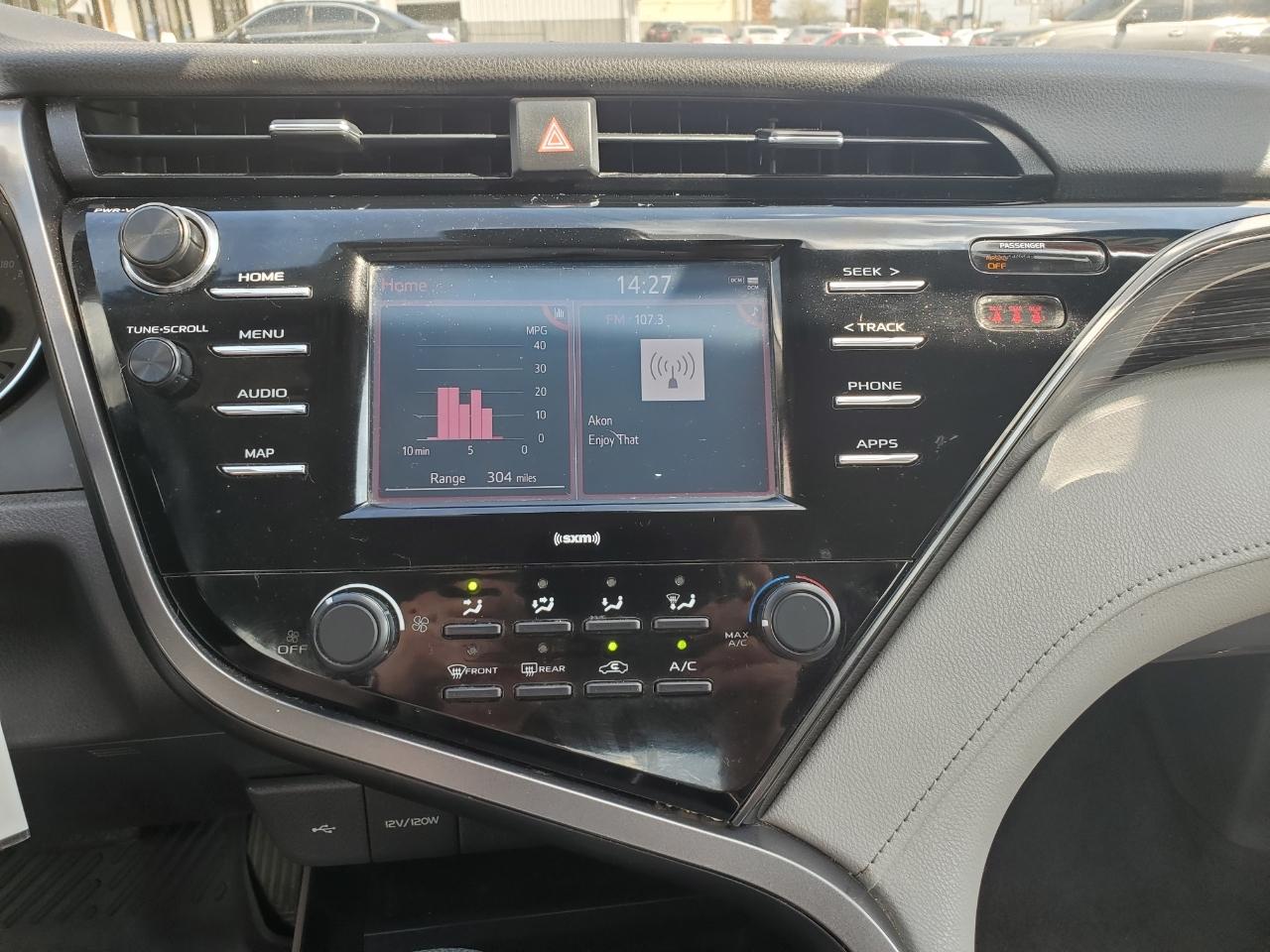 Toyota Camry LE 2020