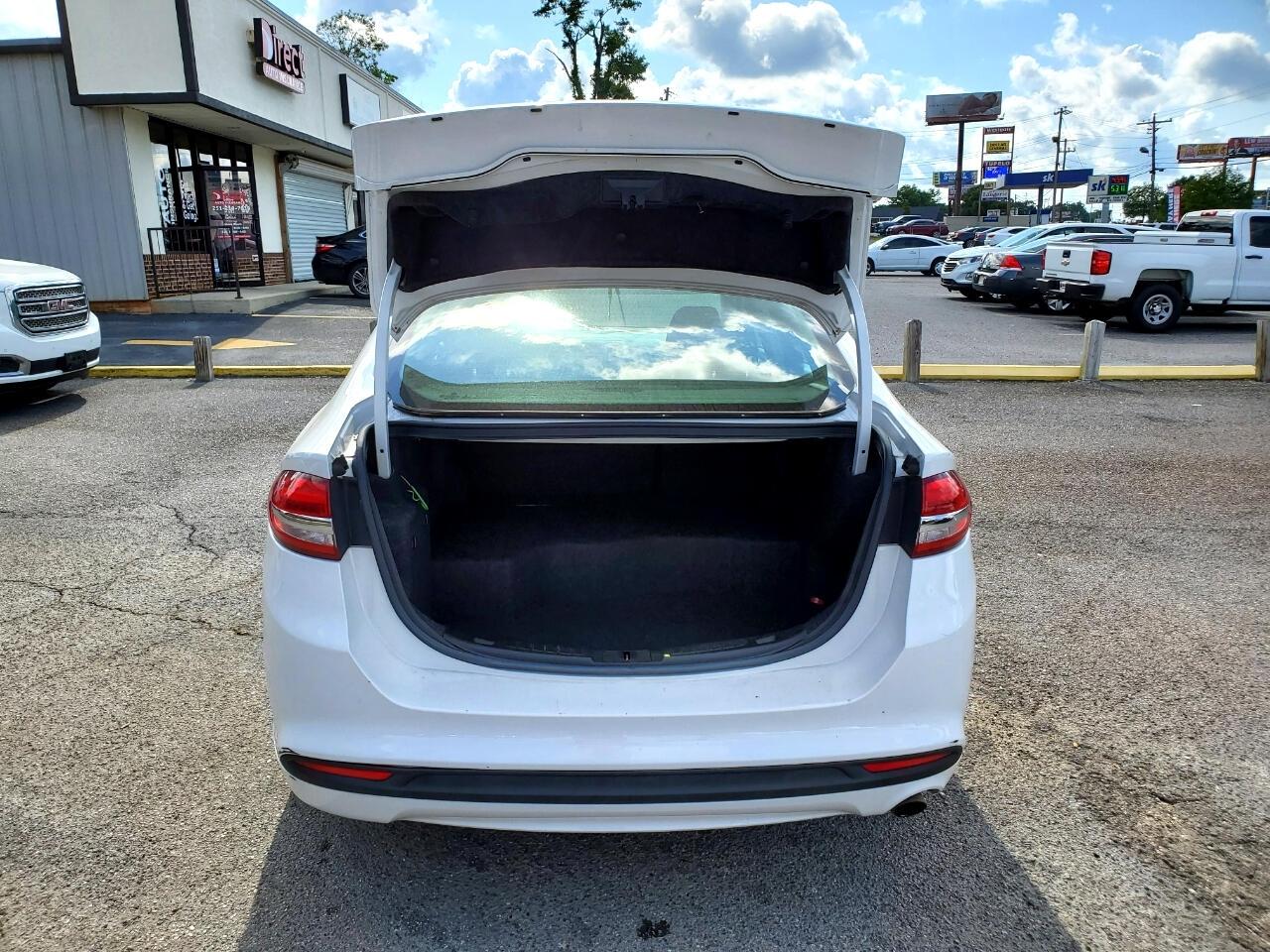 Ford Fusion Hybrid SE 2018