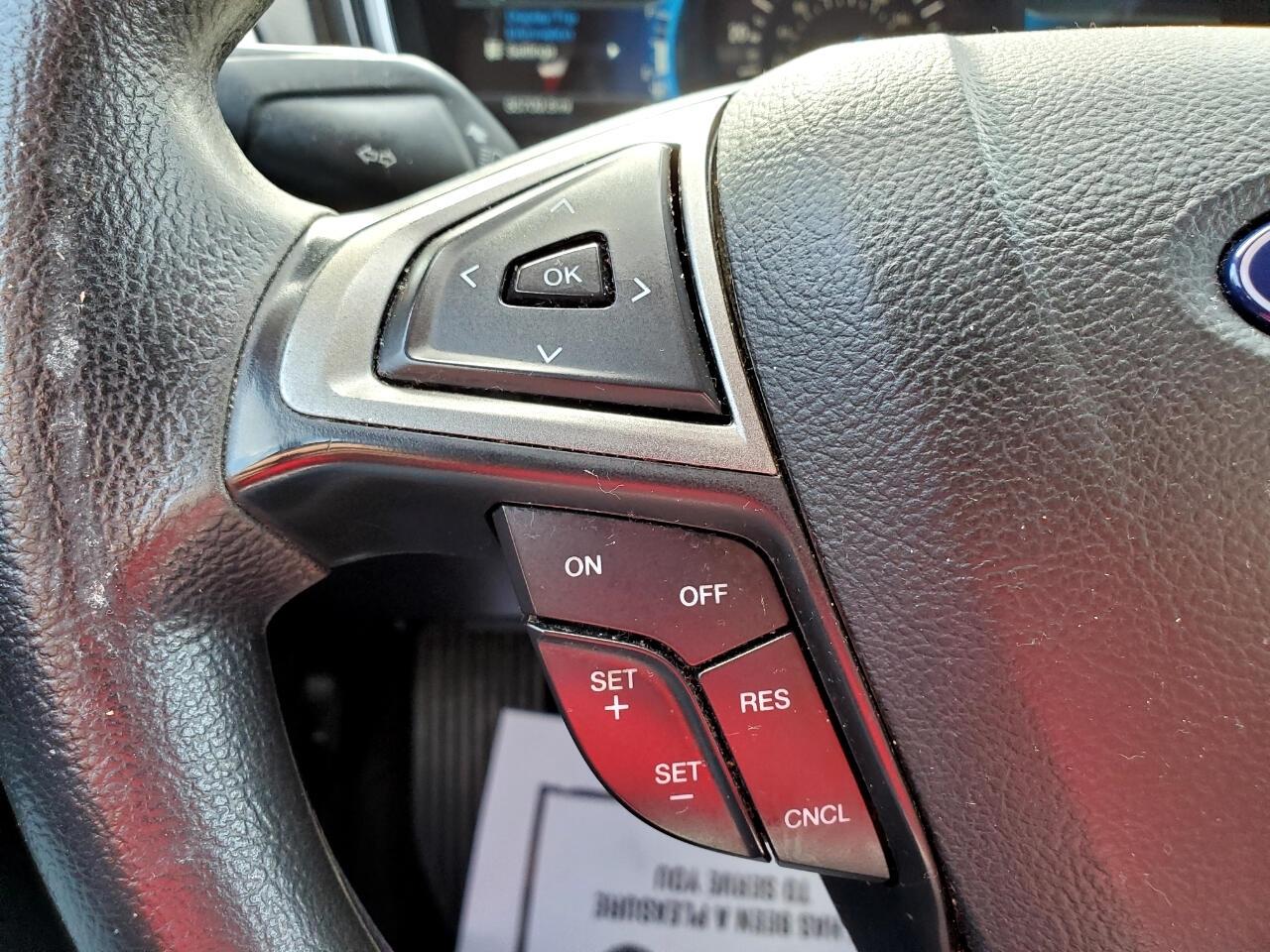 Ford Fusion Hybrid SE 2018