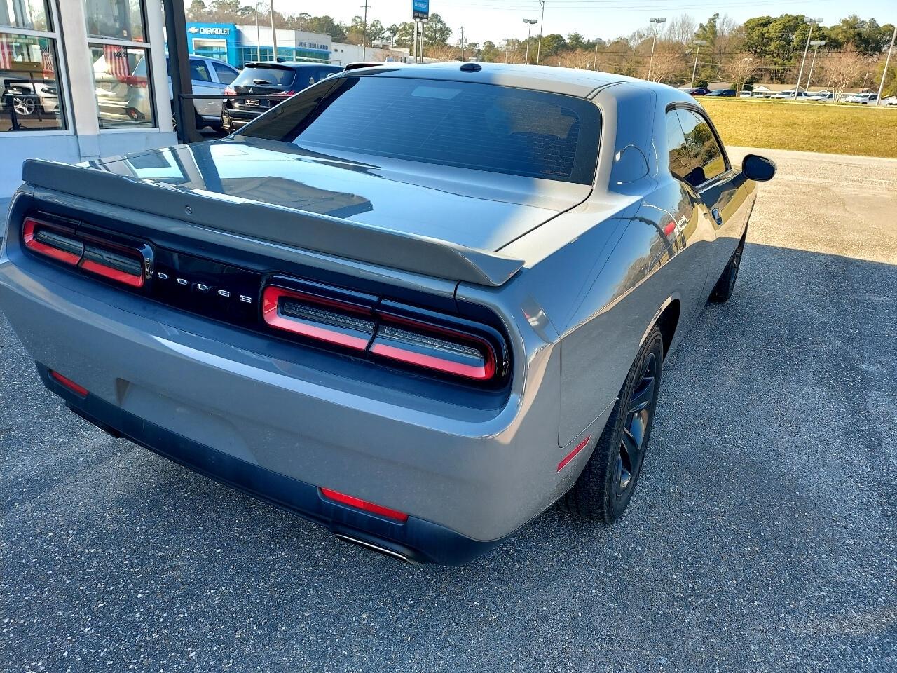 Dodge Challenger SXT 2018
