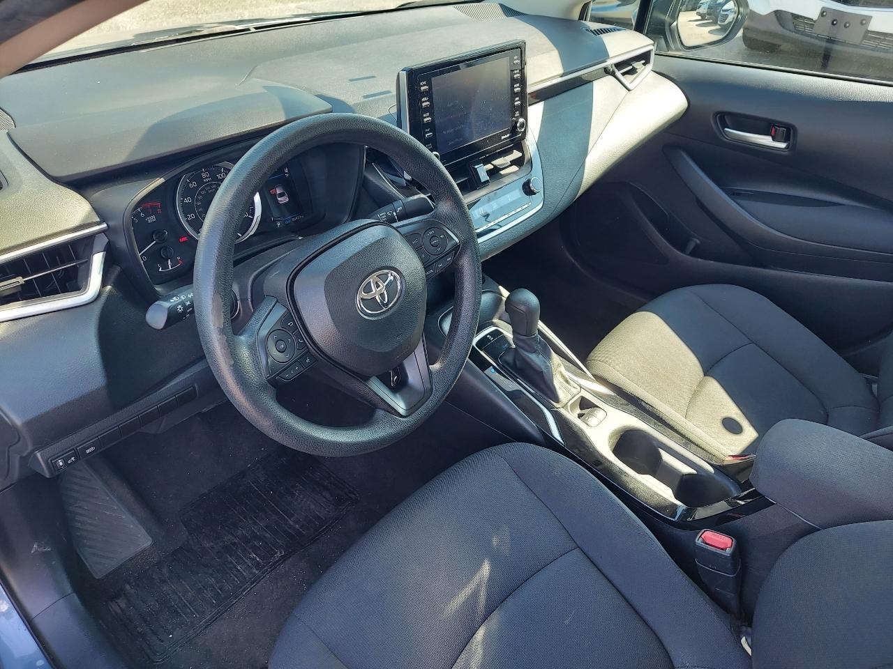 Toyota Corolla LE 2021