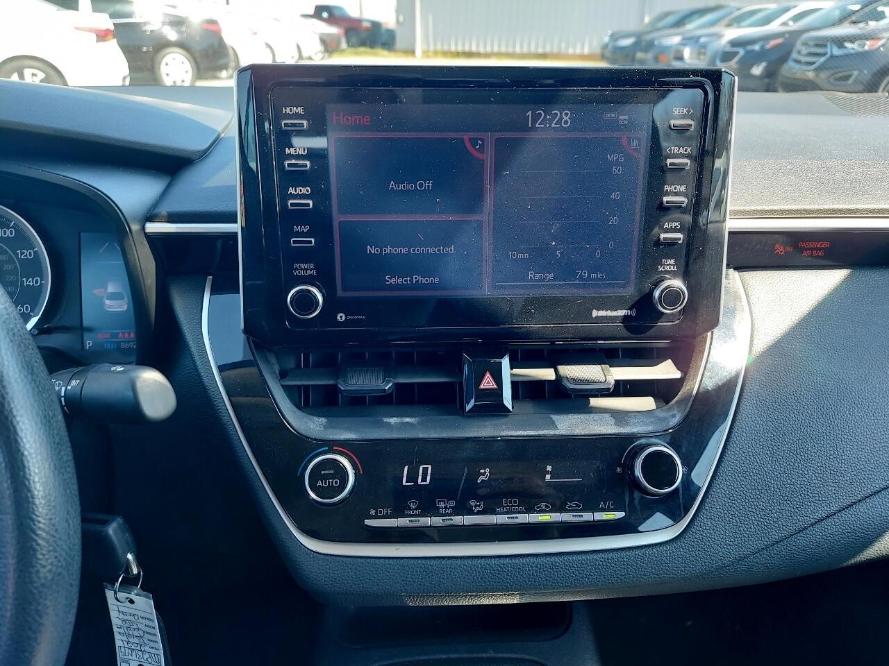 Toyota Corolla LE 2021
