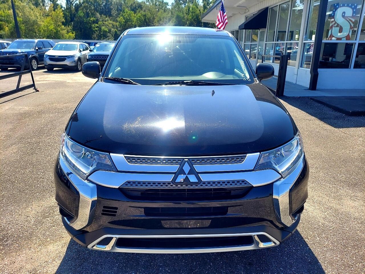 Mitsubishi Outlander ES 2WD 2020