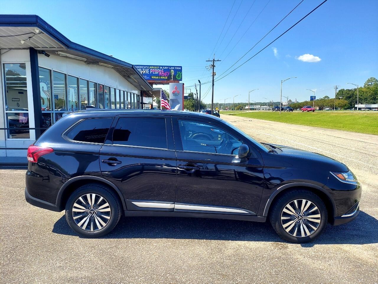 Mitsubishi Outlander ES 2WD 2020