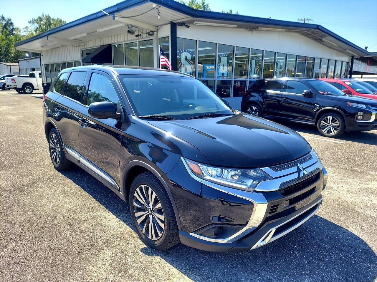 Mitsubishi Outlander ES 2WD 2020