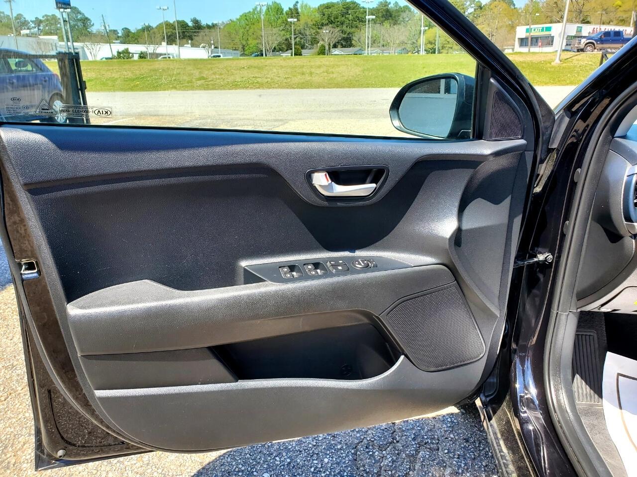 Kia Rio S 2020