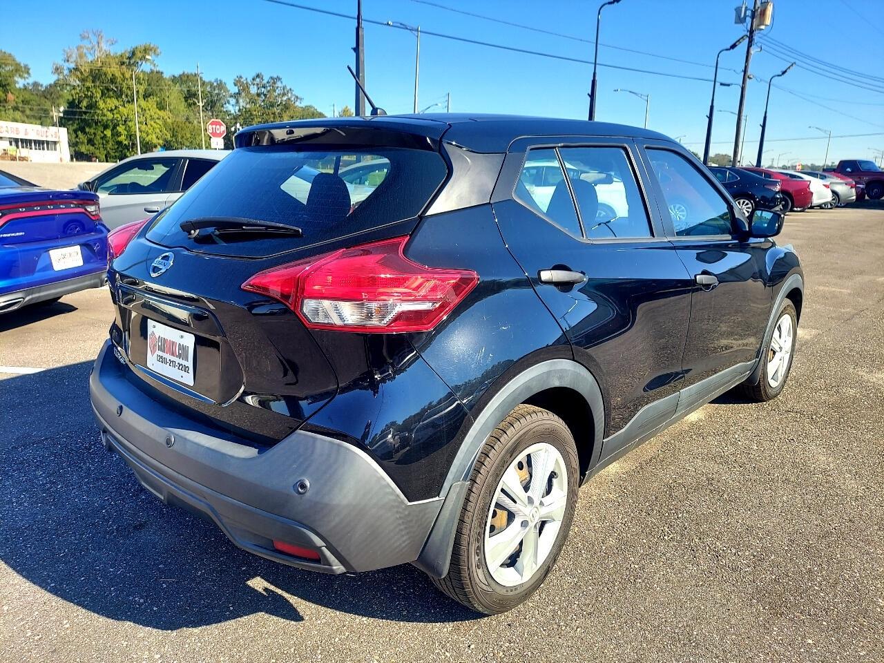 Nissan Kicks S 2020
