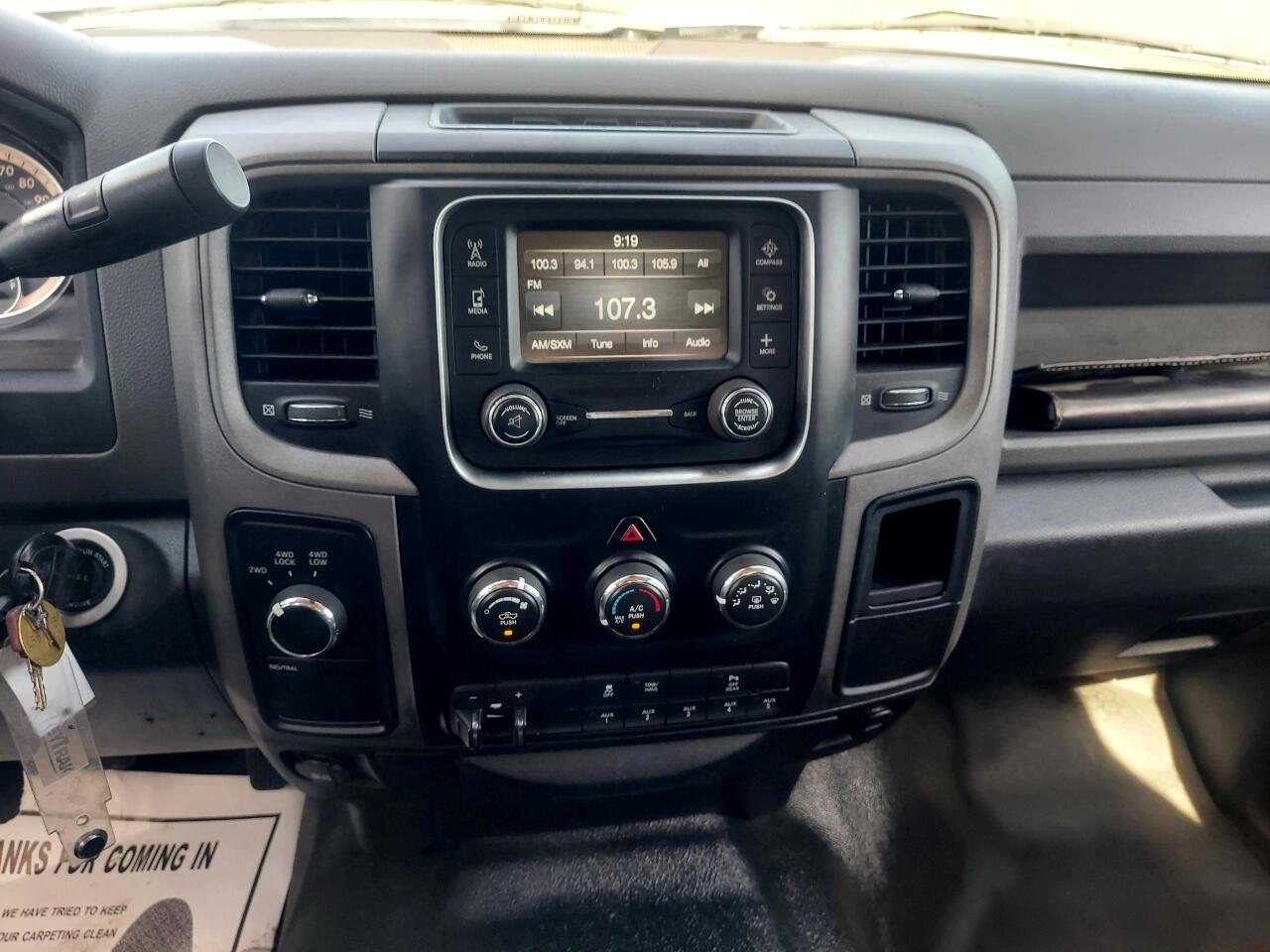 RAM 2500 Tradesman Crew Cab SWB 4WD 2016