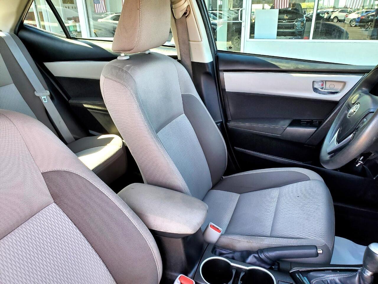 Toyota Corolla XLE CVT 2019