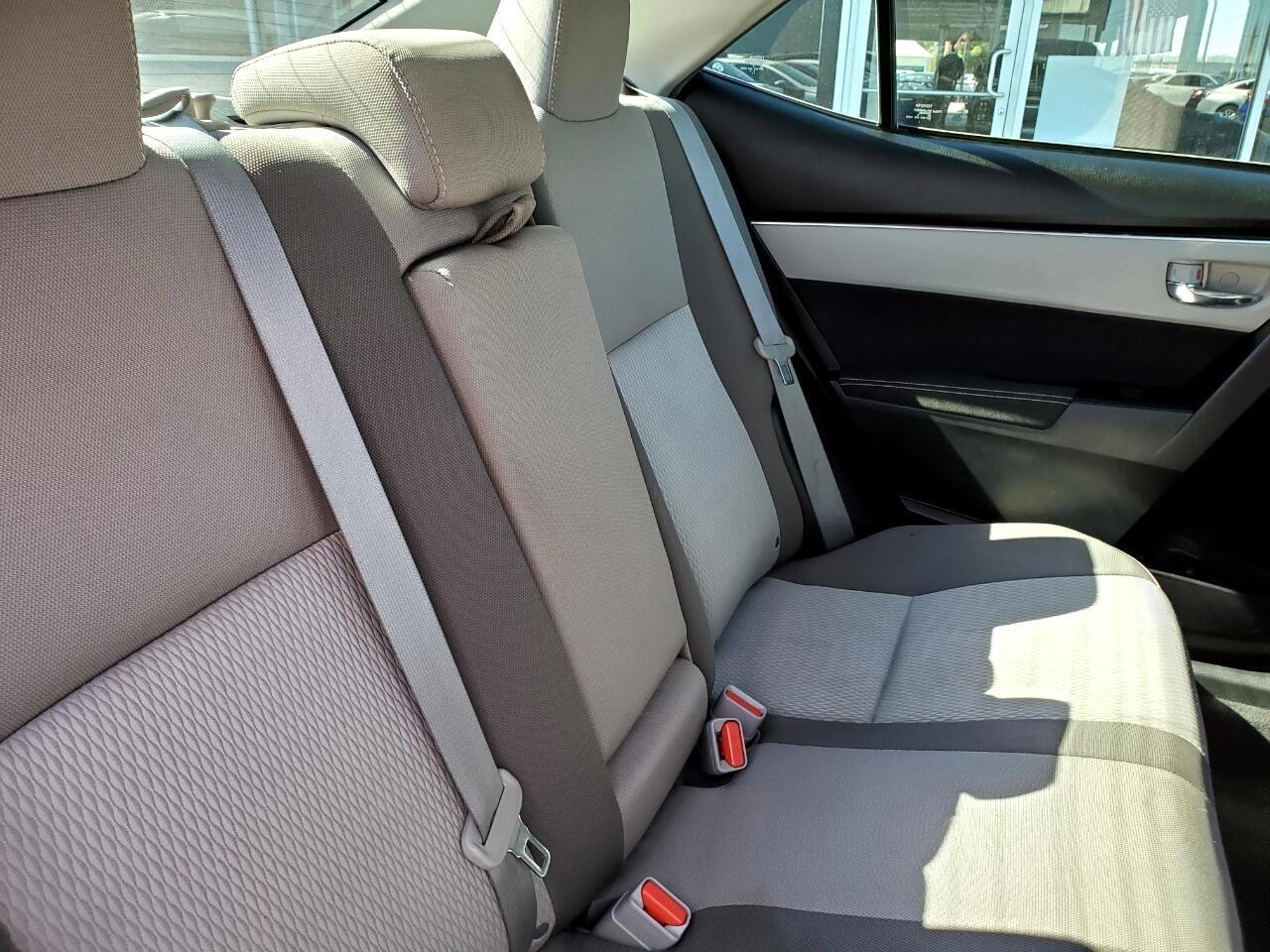 Toyota Corolla XLE CVT 2019