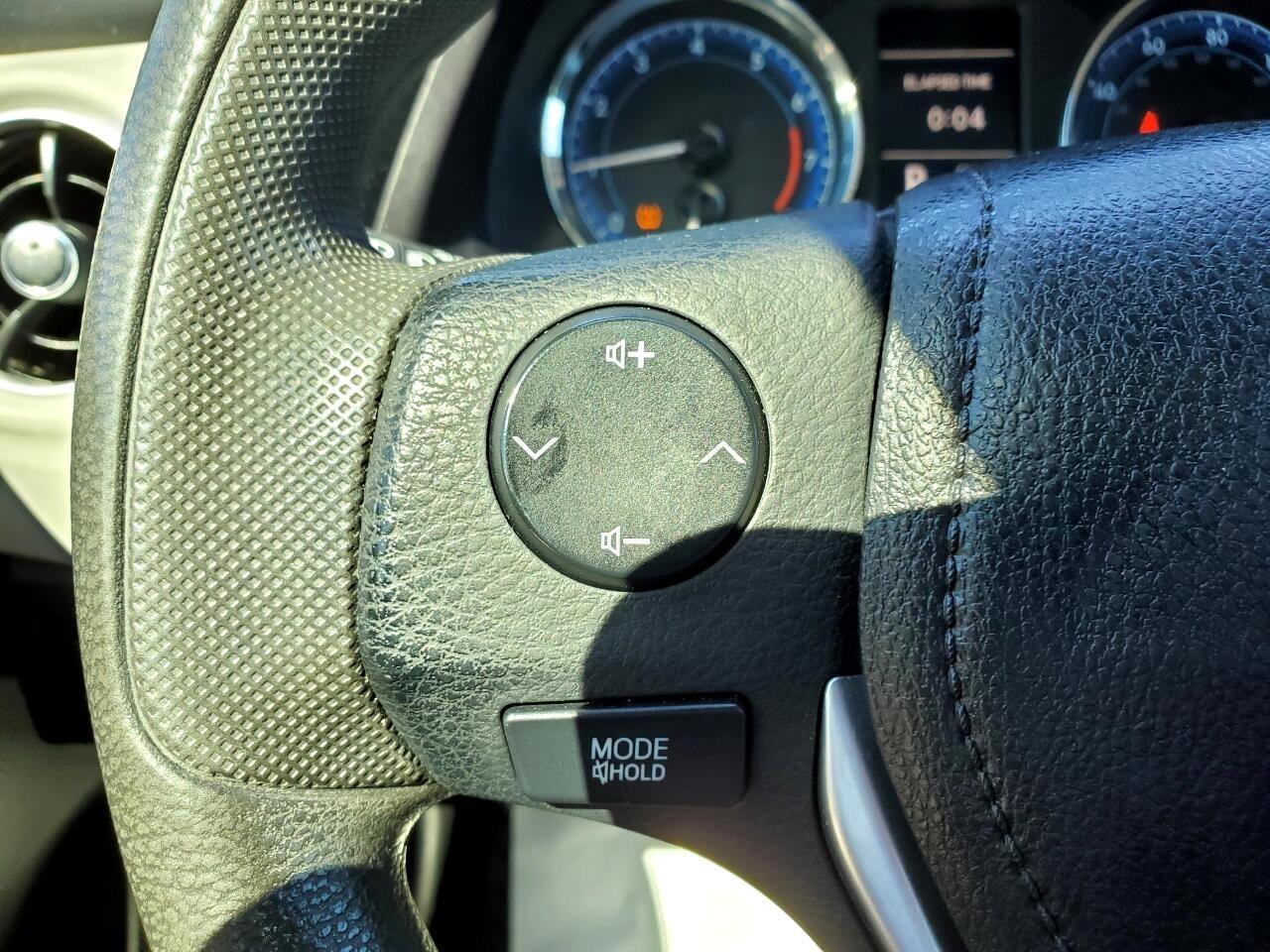 Toyota Corolla XLE CVT 2019