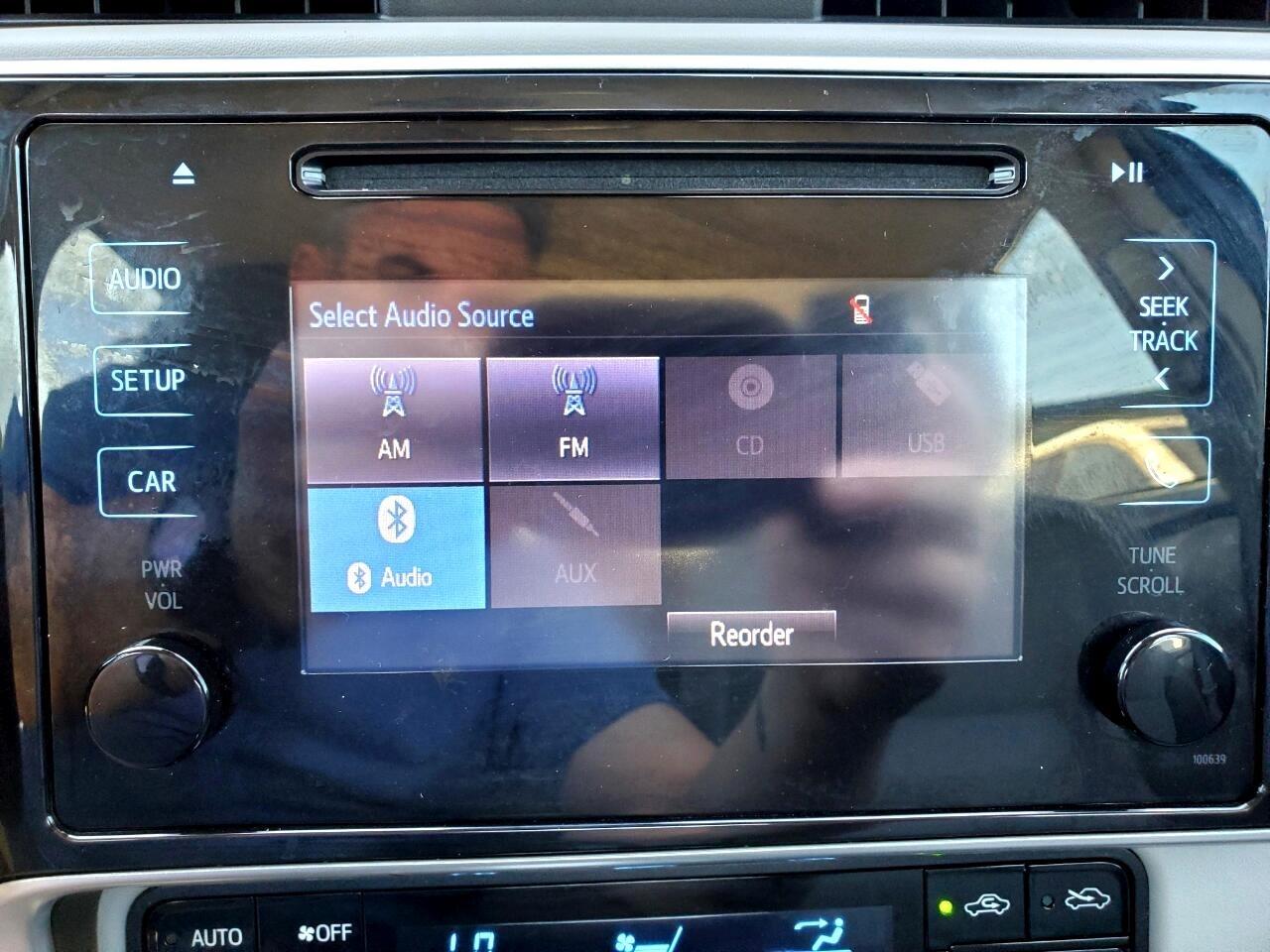 Toyota Corolla XLE CVT 2019