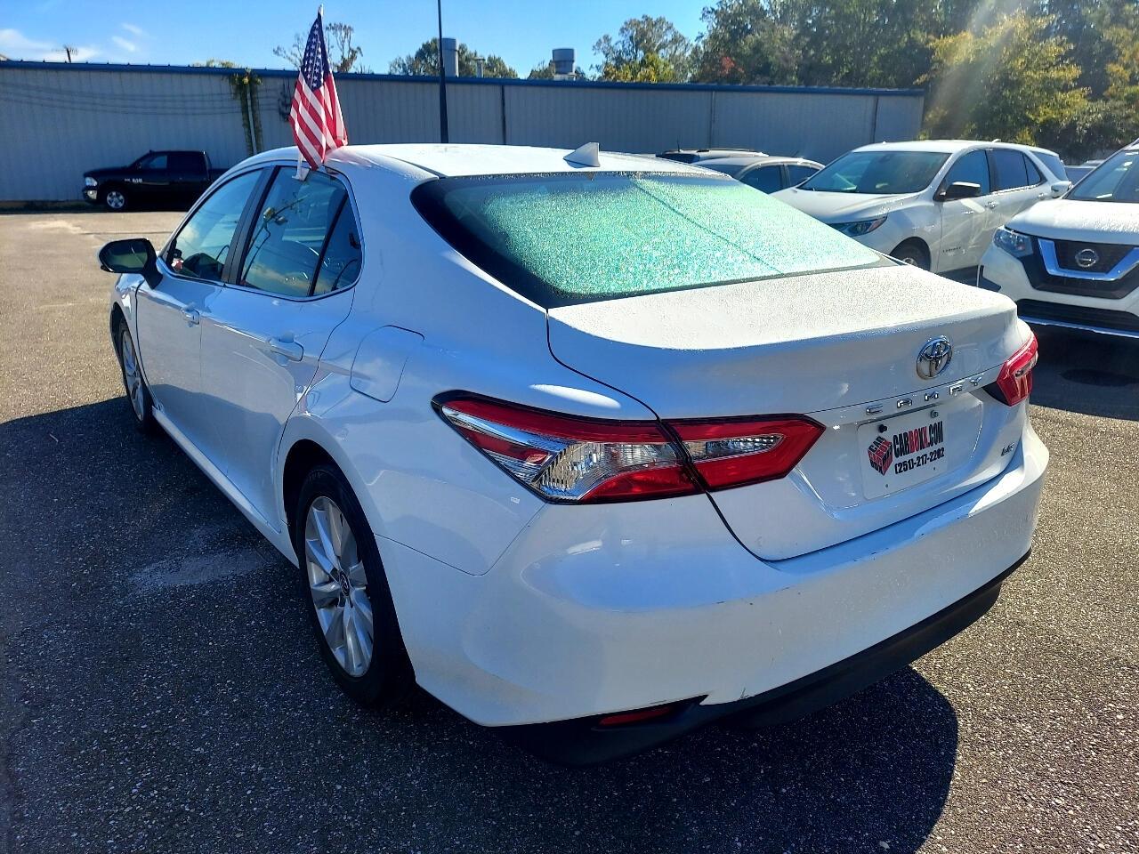 Toyota Camry XLE 2019