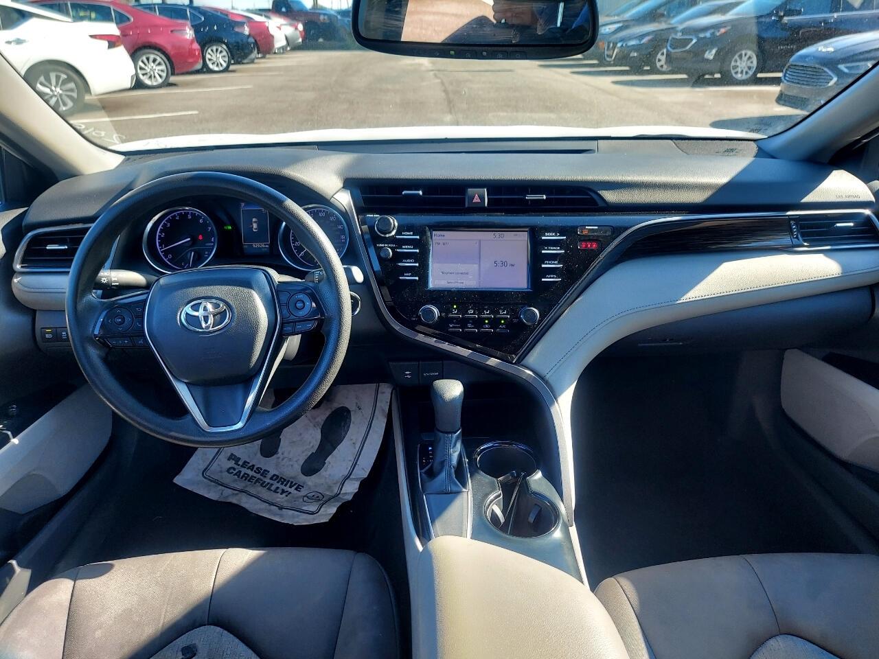 Toyota Camry XLE 2019