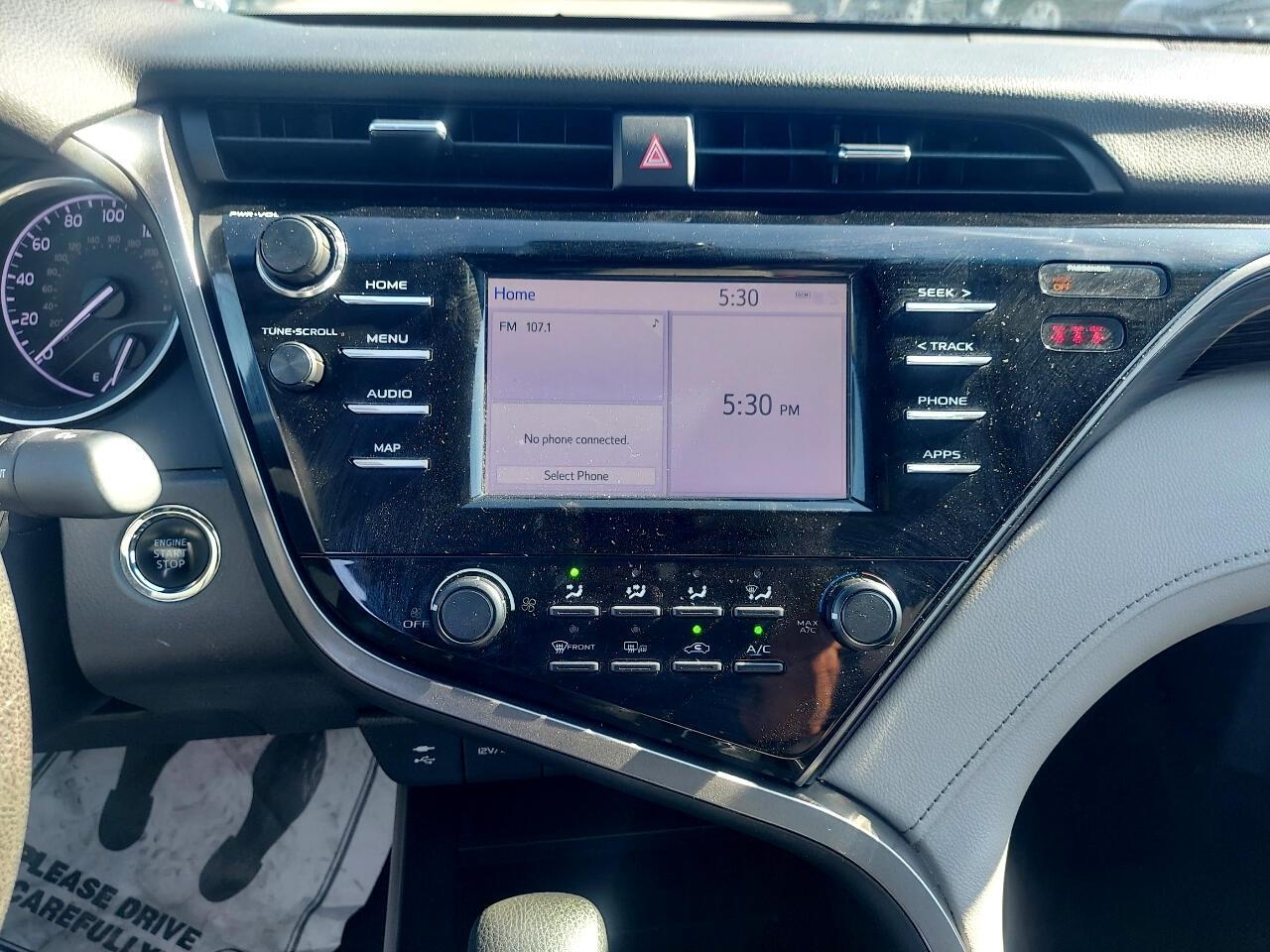 Toyota Camry XLE 2019