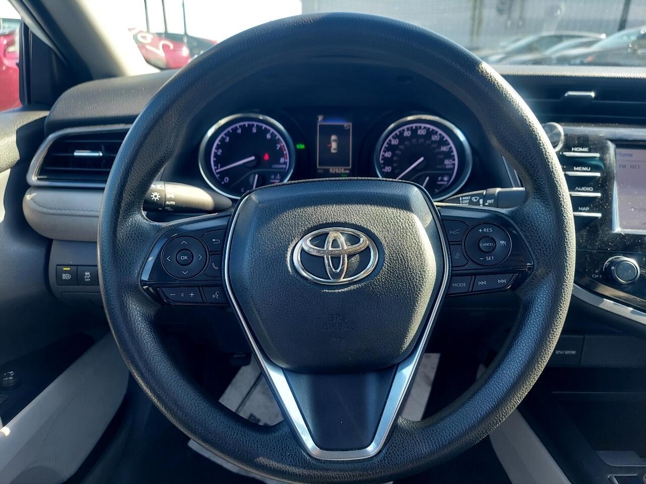 Toyota Camry XLE 2019