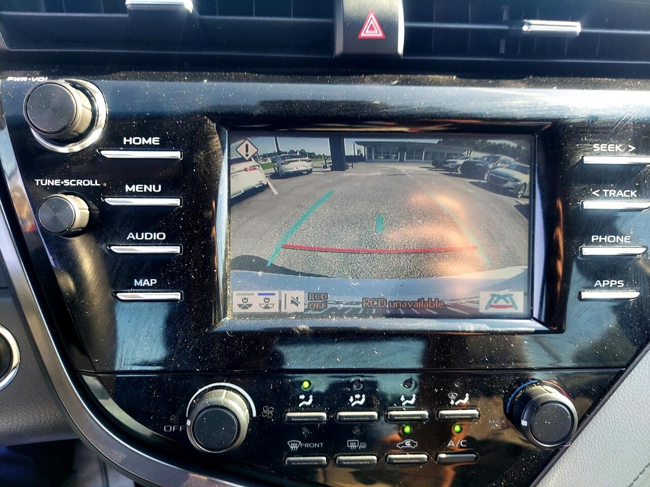 Toyota Camry XLE 2019