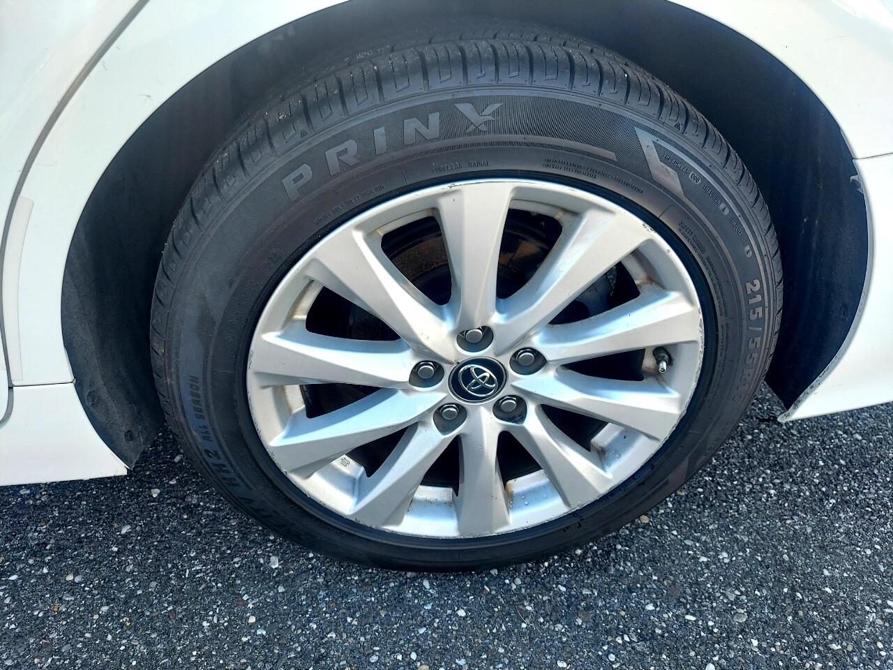 Toyota Camry XLE 2019